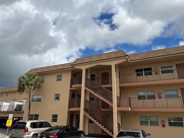 4191 NW 26th Street 354, Lauderhill, FL 33313