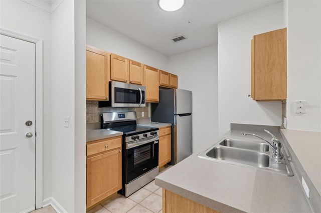 4207 S DALE MABRY HIGHWAY 8302, Tampa, FL 33611