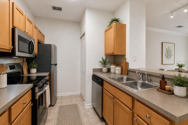 4207 S DALE MABRY HIGHWAY 8302, Tampa, FL 33611