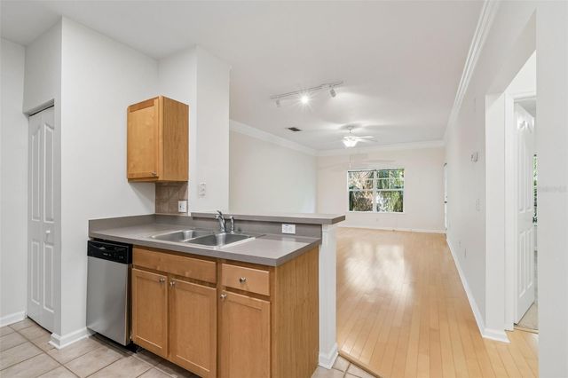 4207 S DALE MABRY HIGHWAY 8302, Tampa, FL 33611
