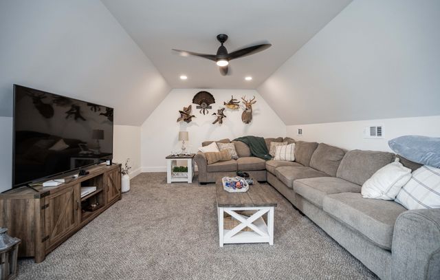 3011 Bootknife Dr, Bell Buckle, TN 37020