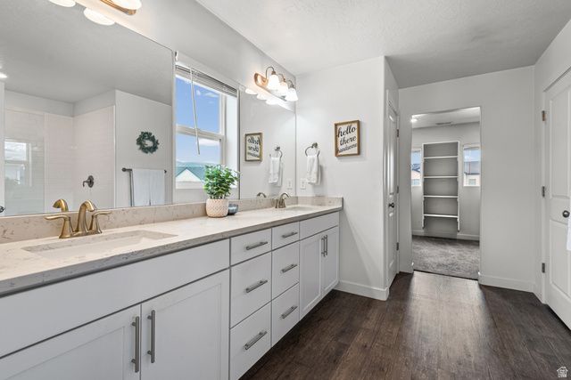 1844 W 2135 S, Woods Cross, UT 84087