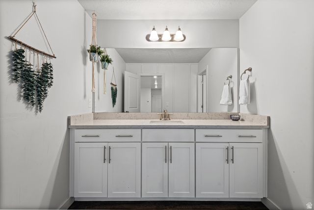 1844 W 2135 S, Woods Cross, UT 84087