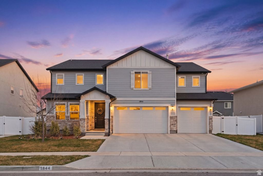 1844 W 2135 S, Woods Cross, UT 84087