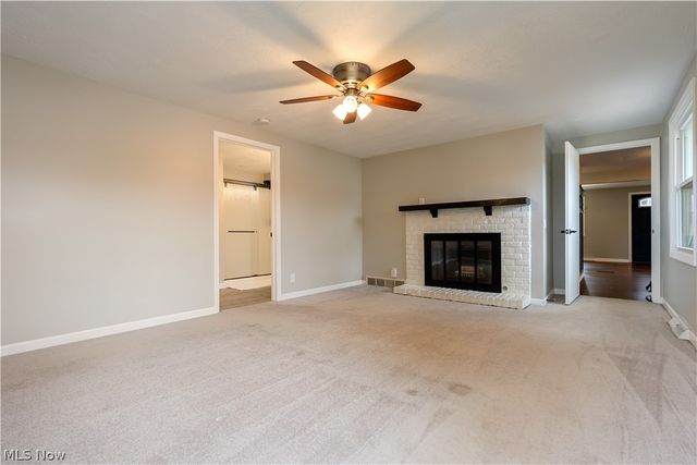 7825 Oakdale Street NW, Massillon, OH 44646