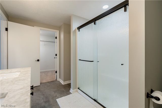 7825 Oakdale Street NW, Massillon, OH 44646