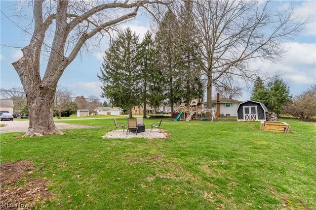 7825 Oakdale Street NW, Massillon, OH 44646