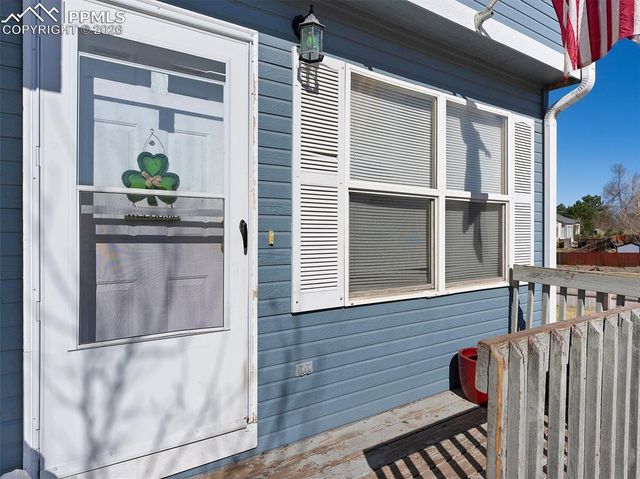 1882 Oakcrest Circle, Castle Rock, CO 80104