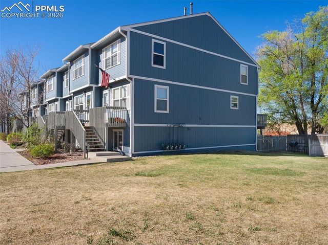 1882 Oakcrest Circle, Castle Rock, CO 80104