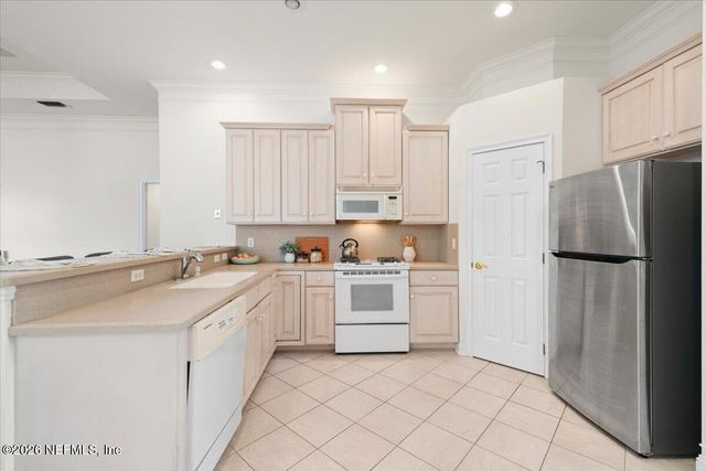 609 W SURF SPRAY Lane, Ponte Vedra Beach, FL 32082