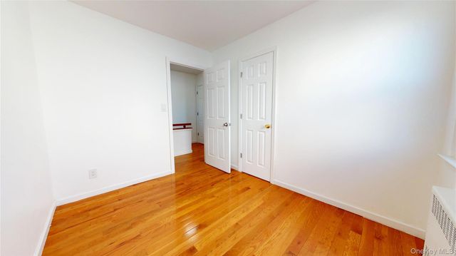 21942 141st Road, Springfield Gardens, NY 11413
