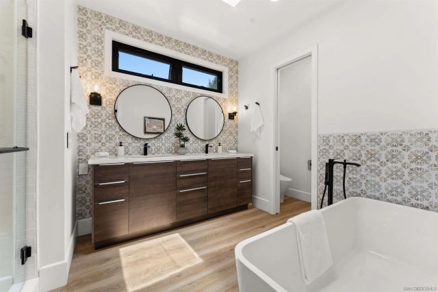 2451 Malibu Way, Del Mar, CA 92014