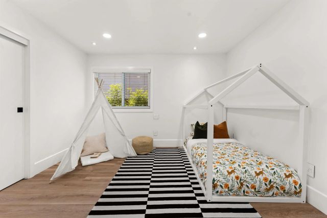2451 Malibu Way, Del Mar, CA 92014