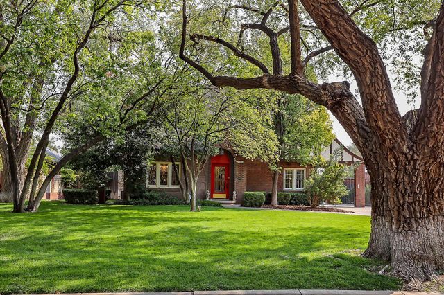 3011 S Hughes Street, Amarillo, TX 79109