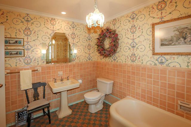 3011 S Hughes Street, Amarillo, TX 79109