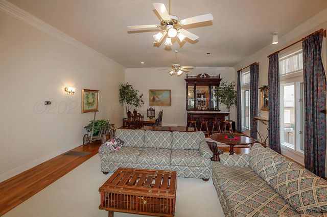 3011 S Hughes Street, Amarillo, TX 79109