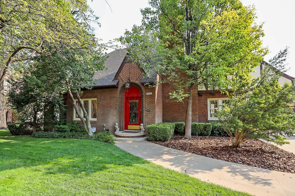 3011 S Hughes Street, Amarillo, TX 79109