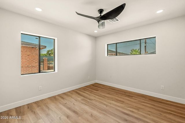 802 W EDGEMONT Avenue, Phoenix, AZ 85007