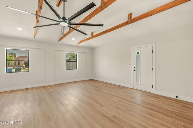 802 W EDGEMONT Avenue, Phoenix, AZ 85007