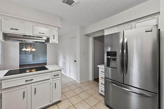 11630 Jaycreek Drive, Houston, TX 77070