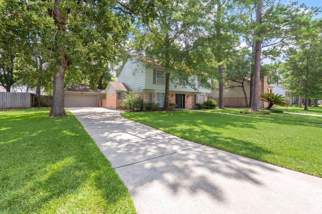 11630 Jaycreek Drive, Houston, TX 77070