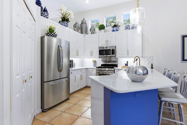 121 Sunset Bay Drive, Palm Beach Gardens, FL 33418