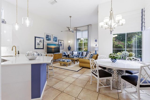 121 Sunset Bay Drive, Palm Beach Gardens, FL 33418