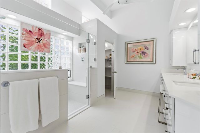 121 Sunset Bay Drive, Palm Beach Gardens, FL 33418