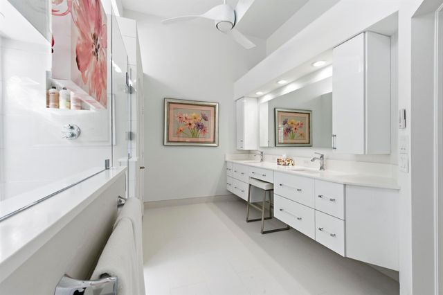 121 Sunset Bay Drive, Palm Beach Gardens, FL 33418