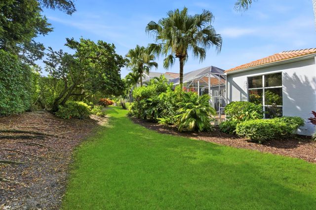 121 Sunset Bay Drive, Palm Beach Gardens, FL 33418