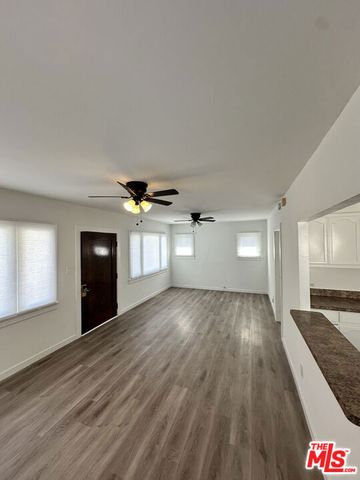 4119 3rd Avenue, Los Angeles, CA 90008