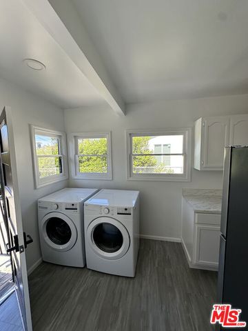 4119 3rd Avenue, Los Angeles, CA 90008