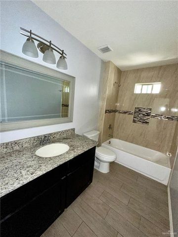 1227 White Oak Drive 2, Edinburg, TX 78539