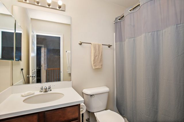 9809 Williams Drive 9809, Huntley, IL 60142