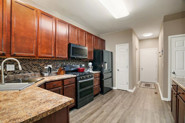 9809 Williams Drive 9809, Huntley, IL 60142