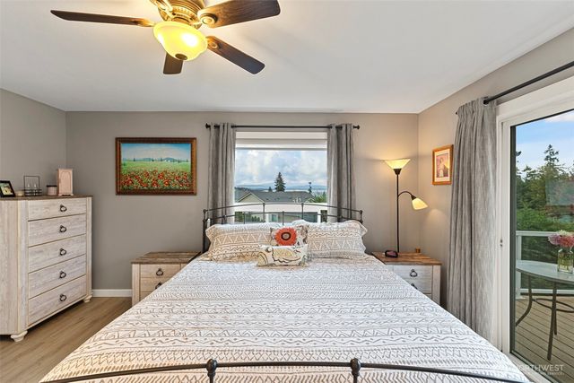 1057 Cascade Lane, Camano Island, WA 98282