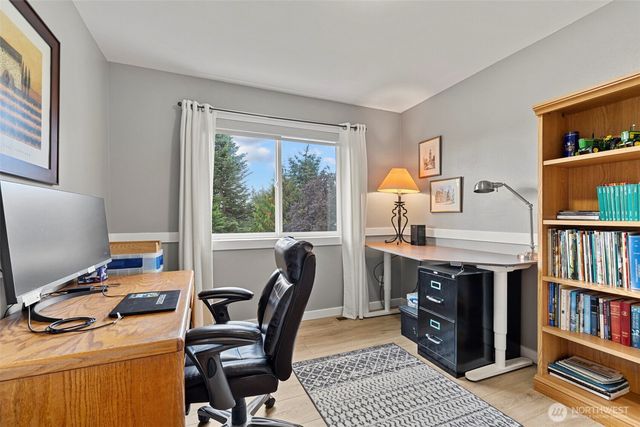 1057 Cascade Lane, Camano Island, WA 98282