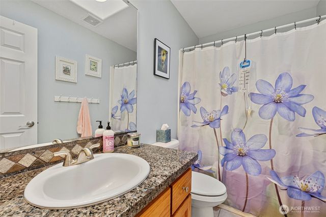 1057 Cascade Lane, Camano Island, WA 98282