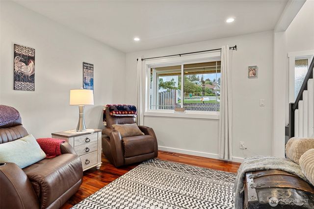 1057 Cascade Lane, Camano Island, WA 98282