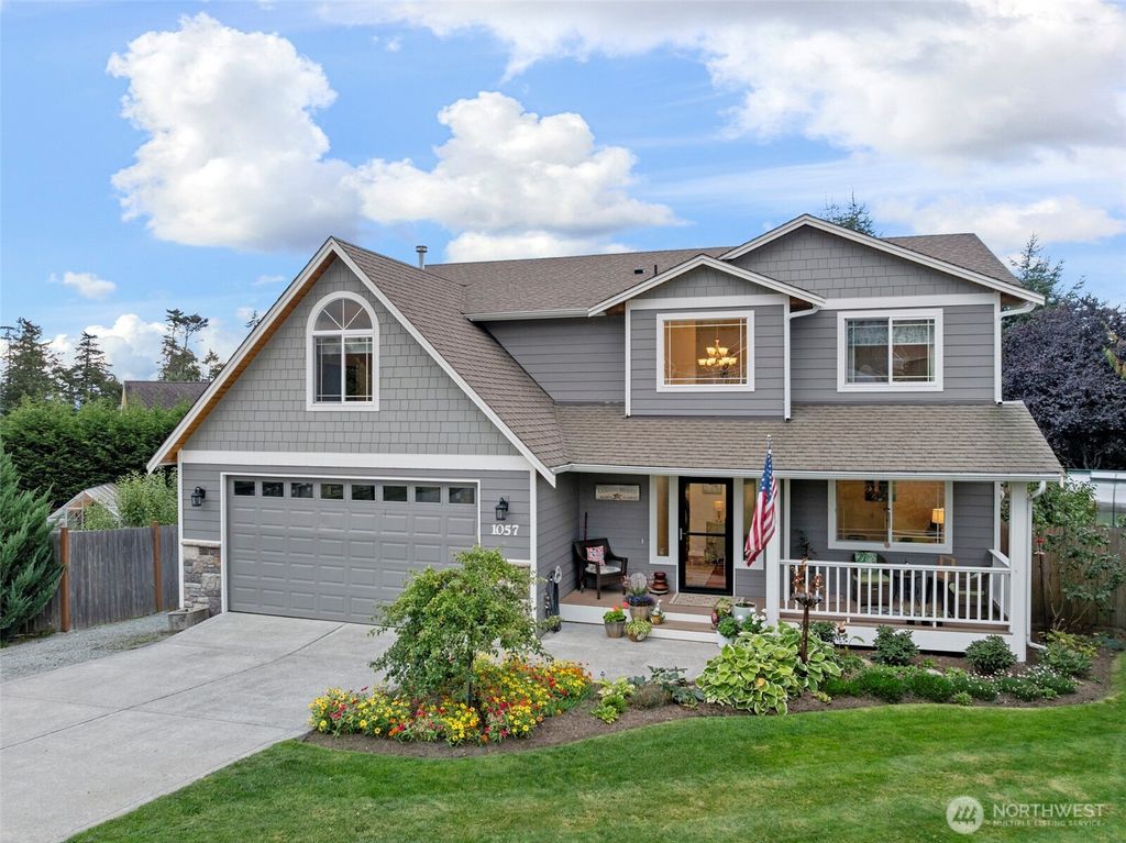 1057 Cascade Lane, Camano Island, WA 98282