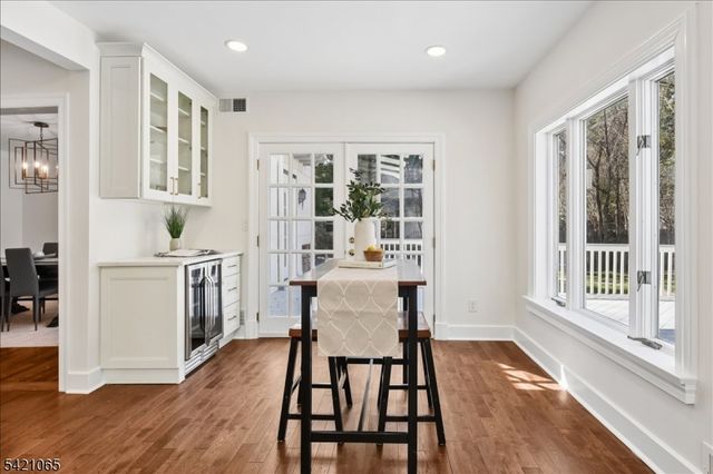 27 Barnsdale Rd, Millburn Twp., NJ 07078