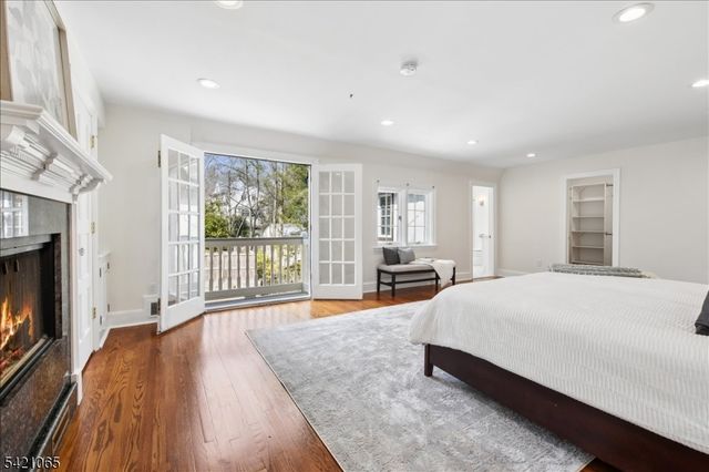 27 Barnsdale Rd, Millburn Twp., NJ 07078