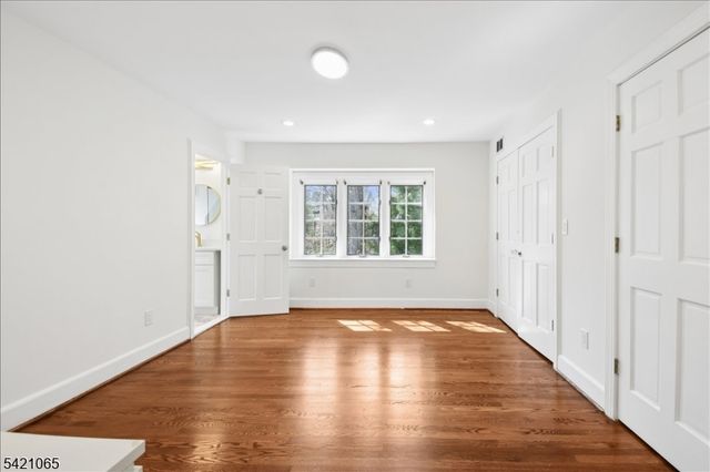 27 Barnsdale Rd, Millburn Twp., NJ 07078