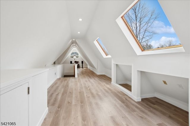 27 Barnsdale Rd, Millburn Twp., NJ 07078