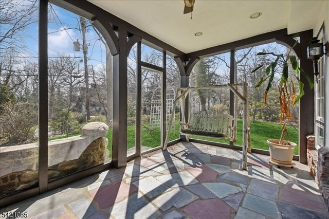 27 Barnsdale Rd, Millburn Twp., NJ 07078