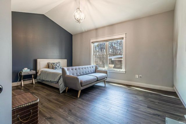 1370 S Smith Road, Bloomington, IN 47401