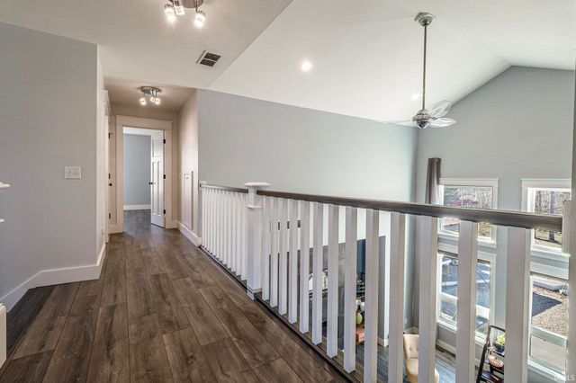 1370 S Smith Road, Bloomington, IN 47401