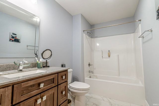 1370 S Smith Road, Bloomington, IN 47401