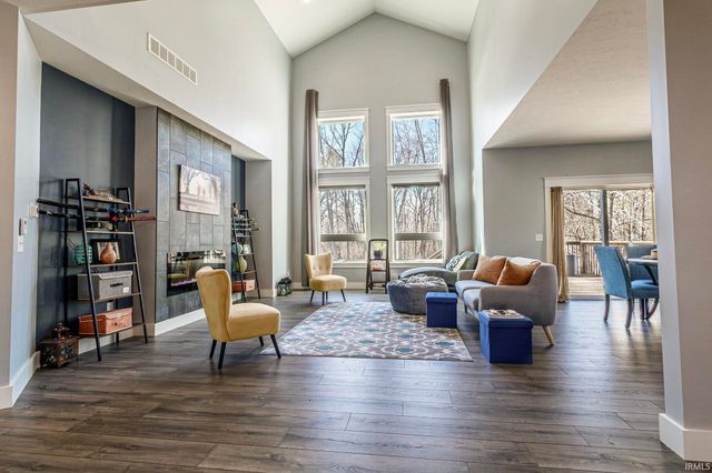 1370 S Smith Road, Bloomington, IN 47401