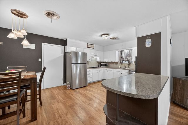 219 W Jefferson Street, Palmer, TX 75152